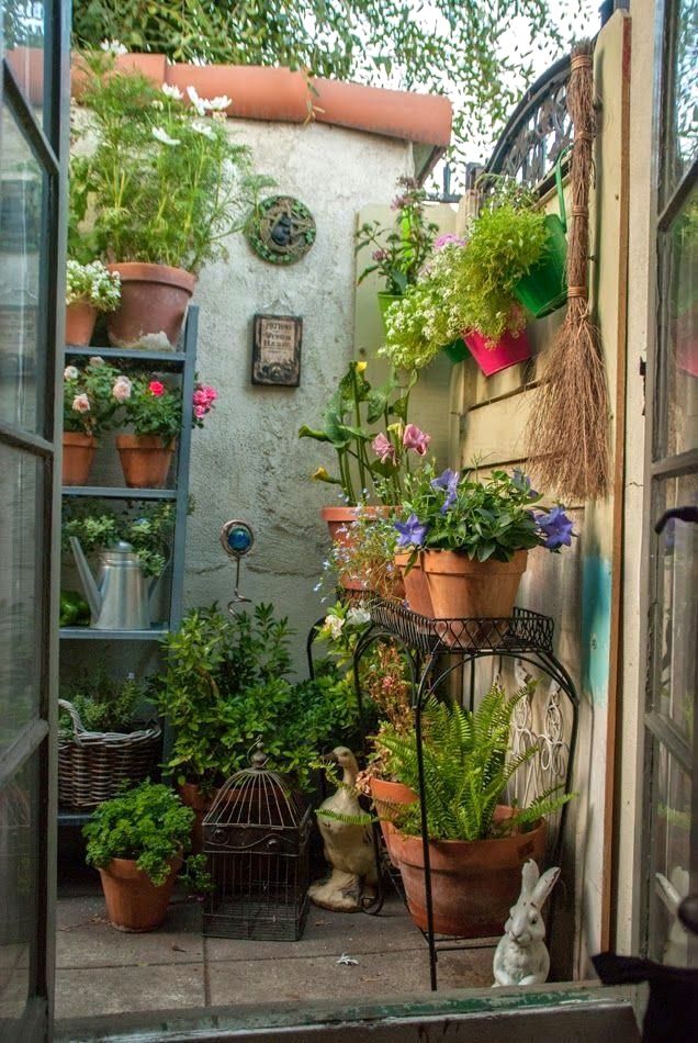 An Italian Themed Garden Ideas