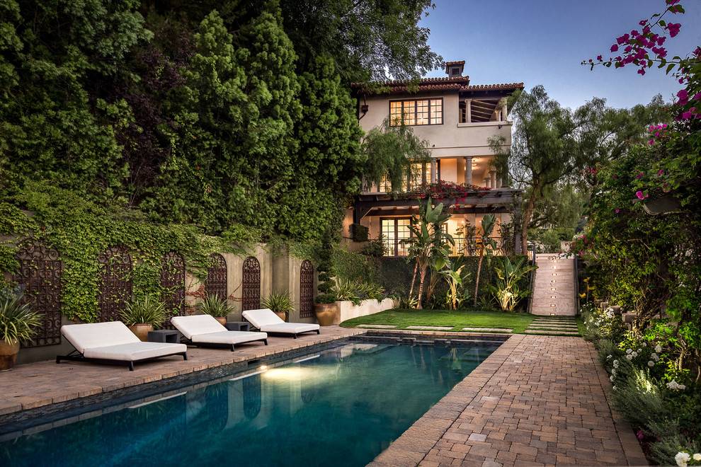 Mesmerizing Traditional Landscape Designs