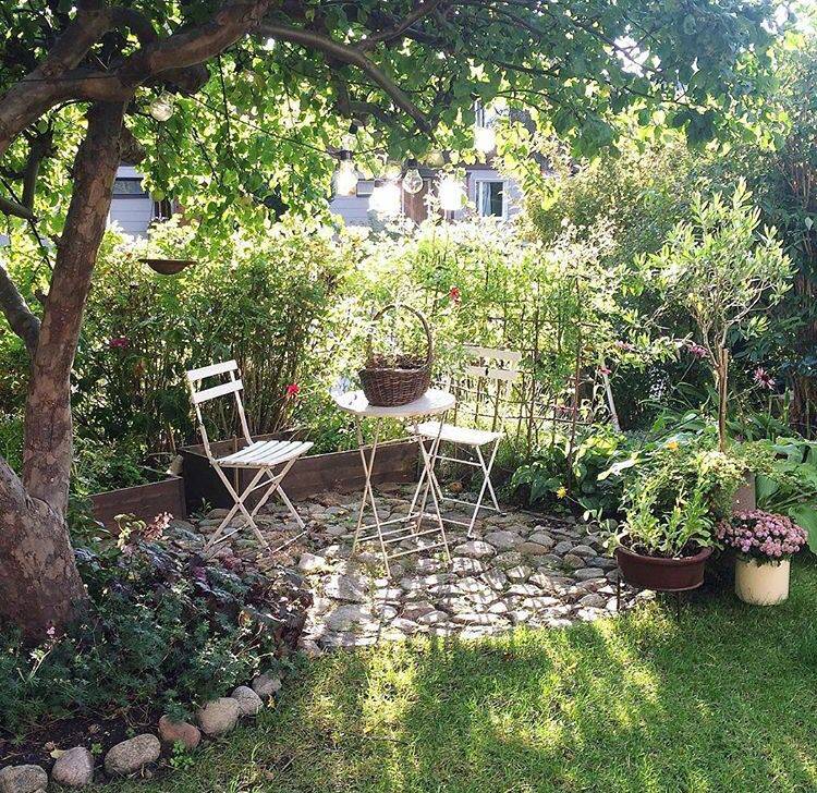 Adorable Beautiful Gardens