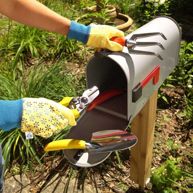 Shade Garden Tool Design