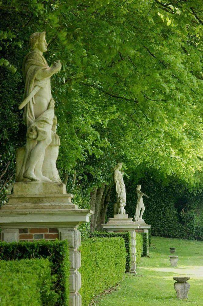 Elegance Garden Statues
