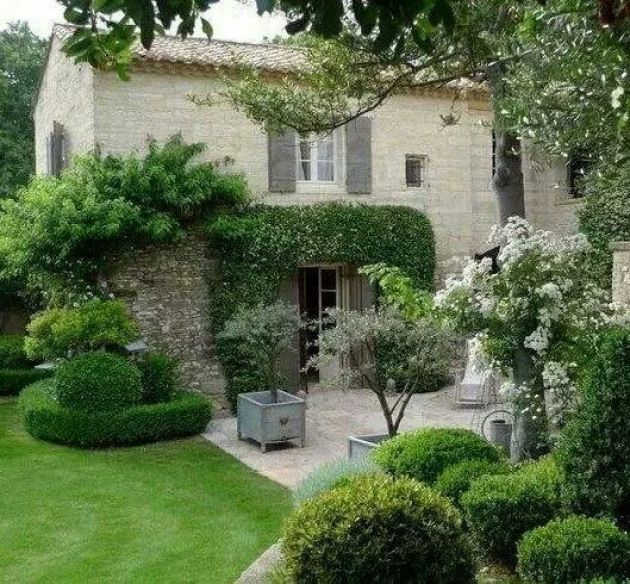 Beautiful French Garden Designs