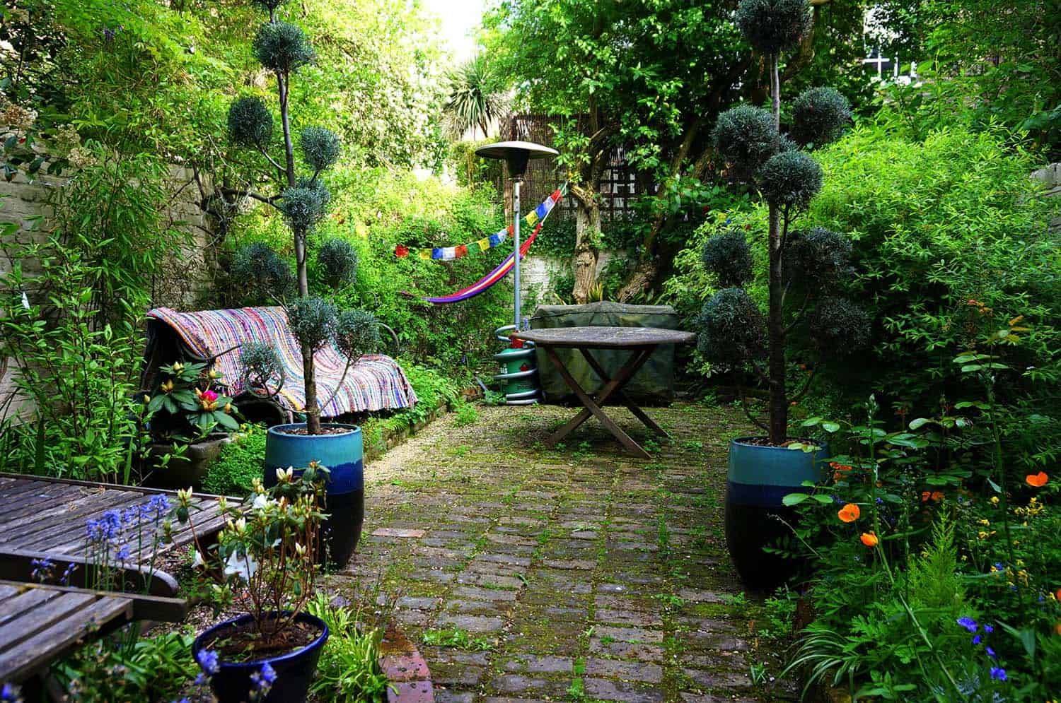 Lovely Cottage Garden Design Ideas