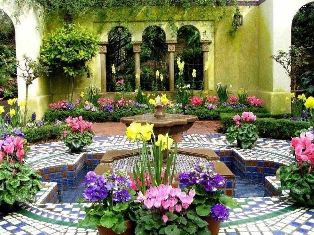 Italian Courtyard Gardens