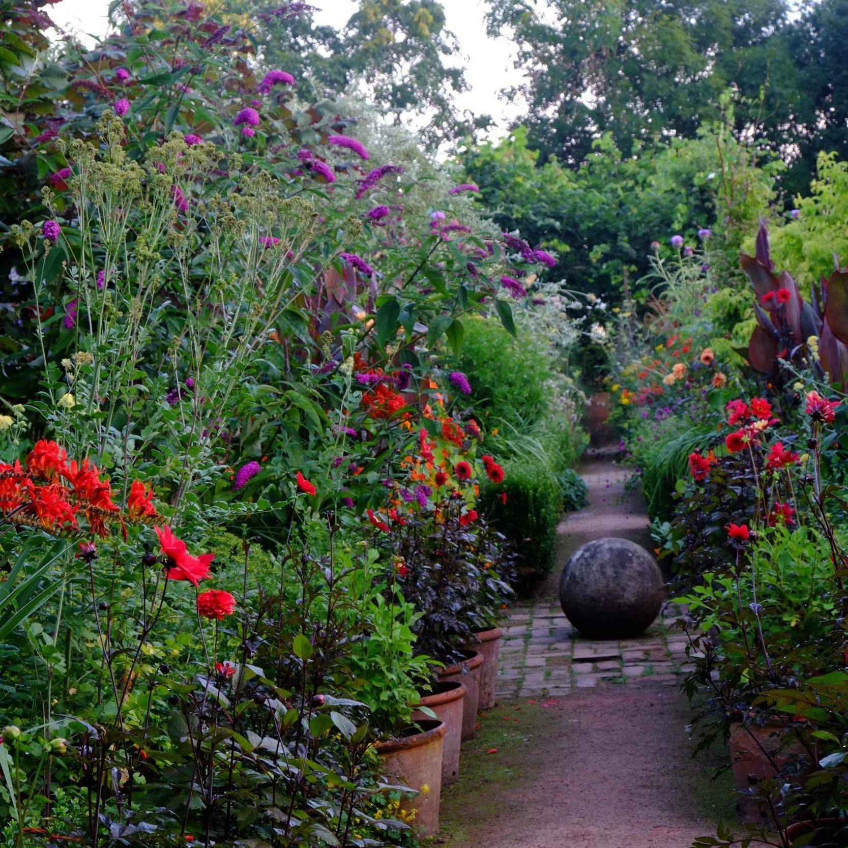 Longmeadow Jewel Garden Gardens Kertek Pinterest