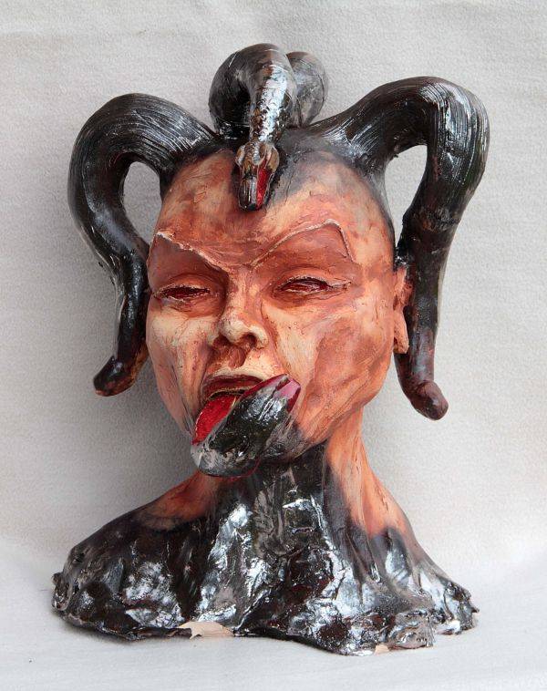 Medusa Art X Concrete Garden Plaque Outdoor Garden Decor