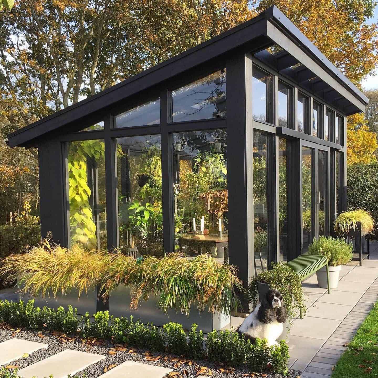 Wonderful Backyard Greenhouse Ideas