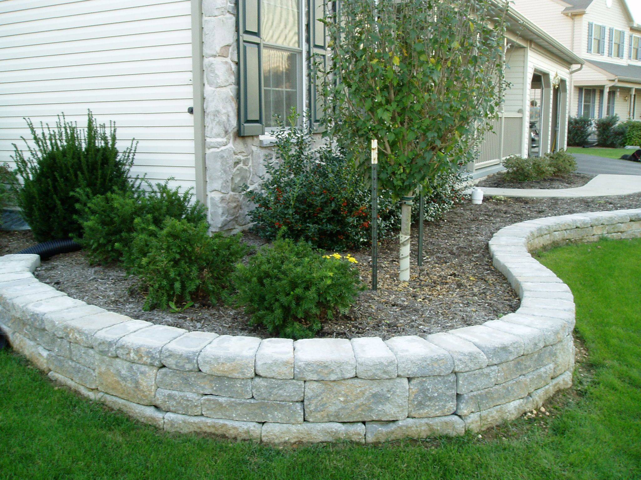 Beautiful Flower Beds Design Ideas