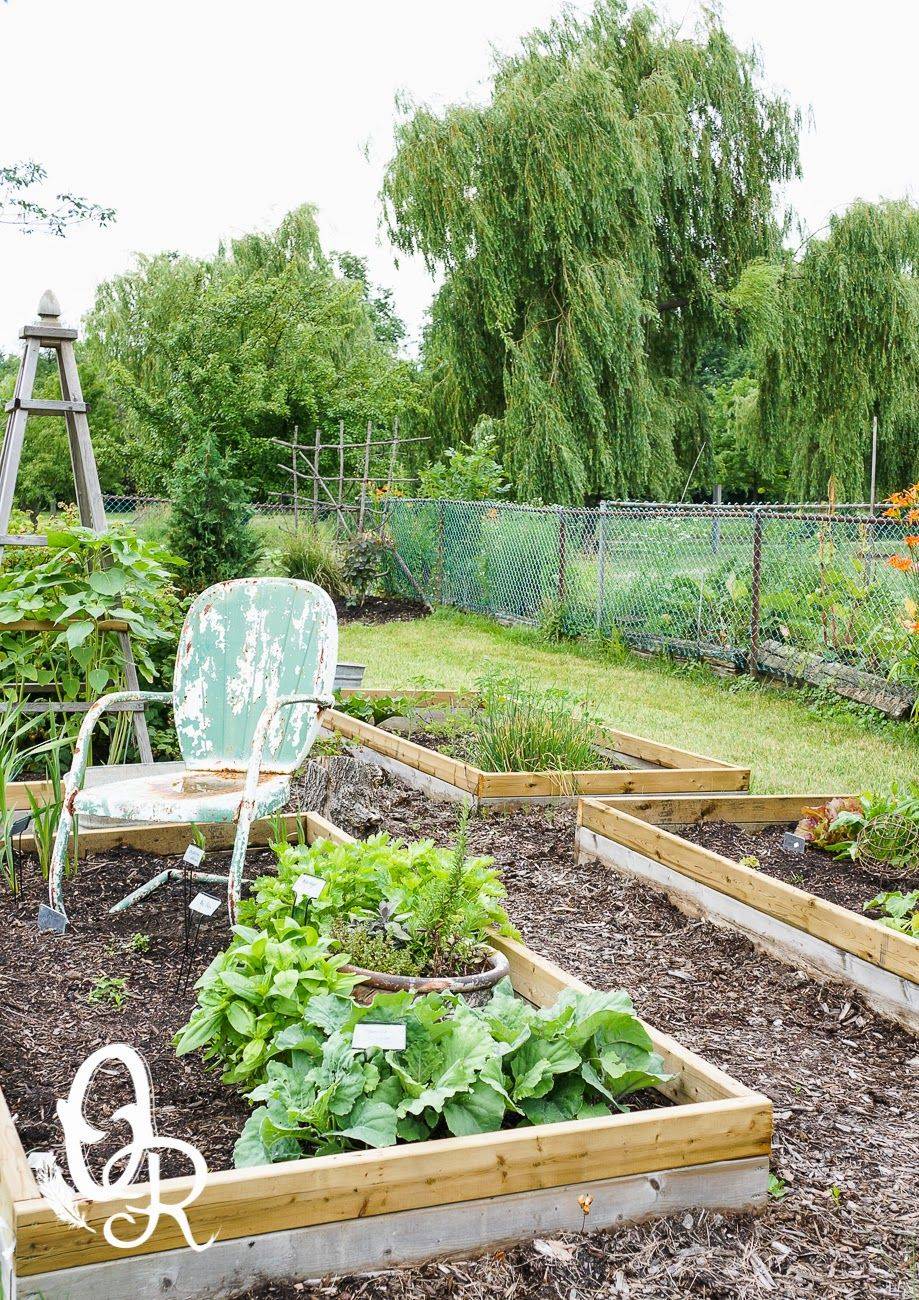 Eclectic Farmhouse Tour Farmhouse Garden