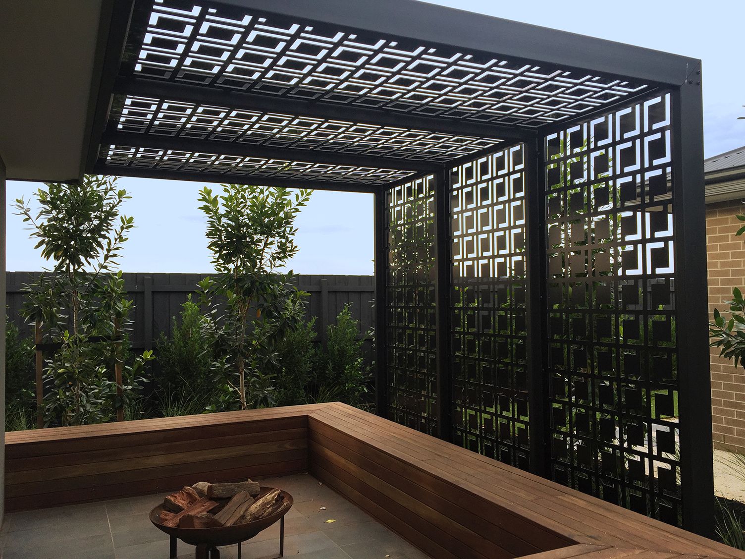 Metal Privacy Screen Fence