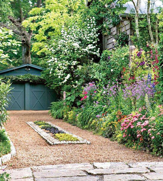 Small Patio Landscaping Ideas