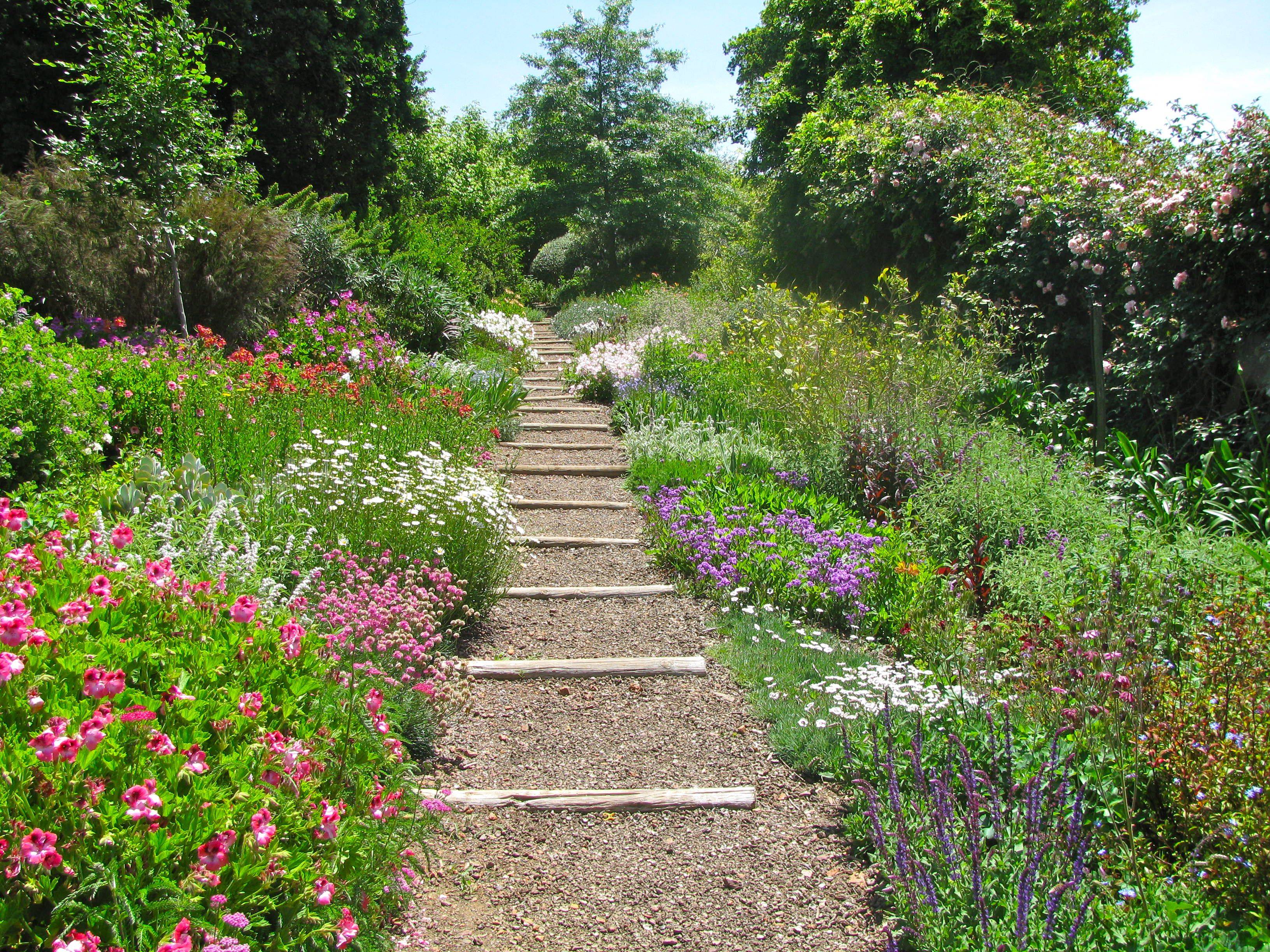 Cape Cod Garden Outdoor Structures