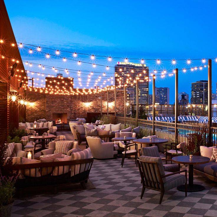 Best Rooftop Dinner Party Decorations