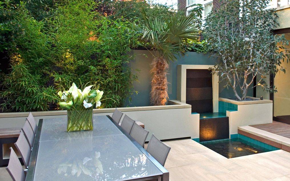 Luxury Modern House Garden Design