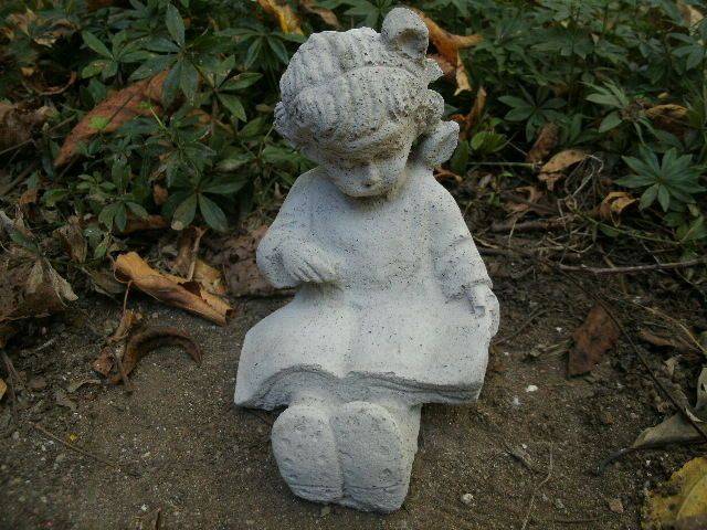 Alpine Inch Indooroutdoor Girl