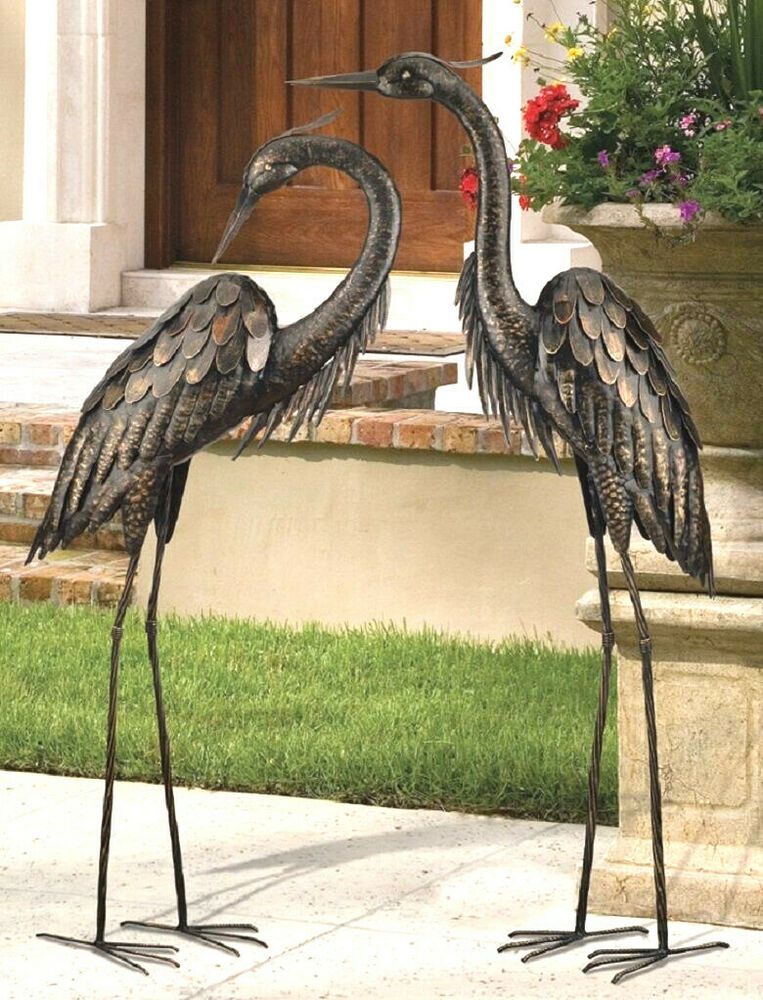 Welded Metal Garden Sculptures Add Personality