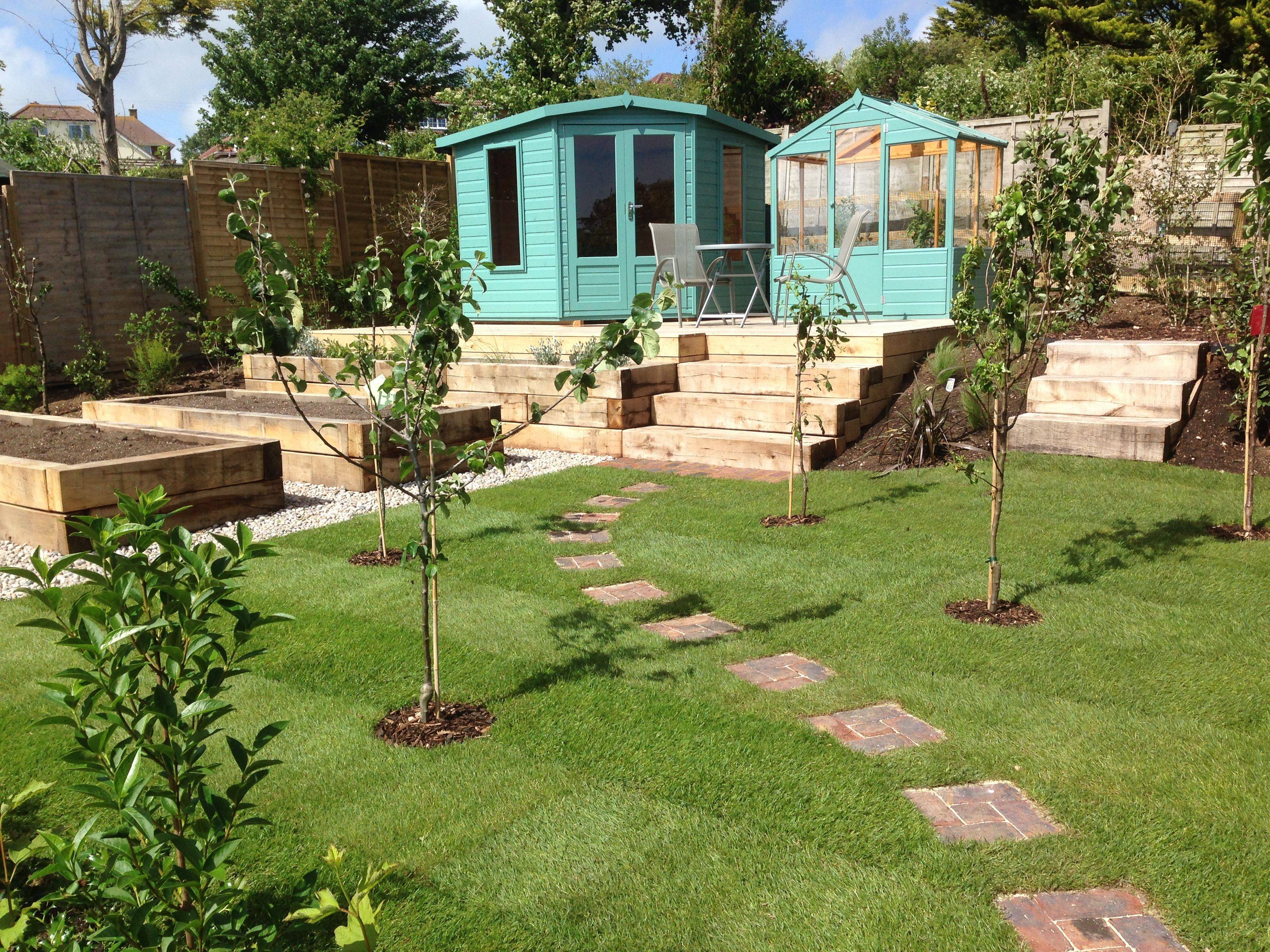 Best Bee Friendly Garden Designs