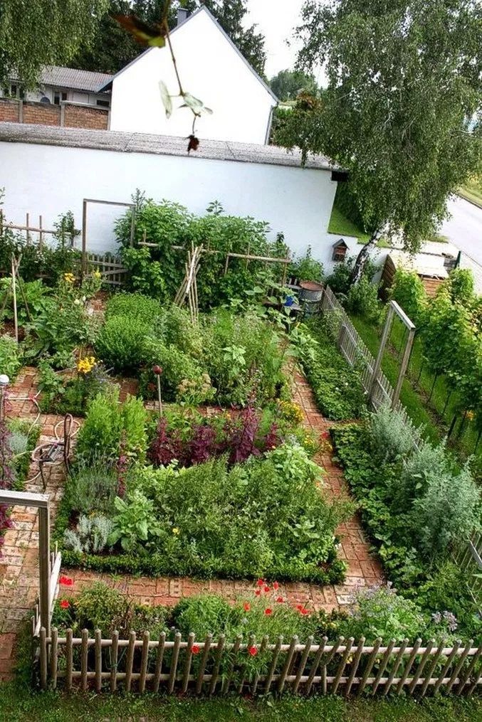 Horticulturist Hendrik Van Leeuwens Garden