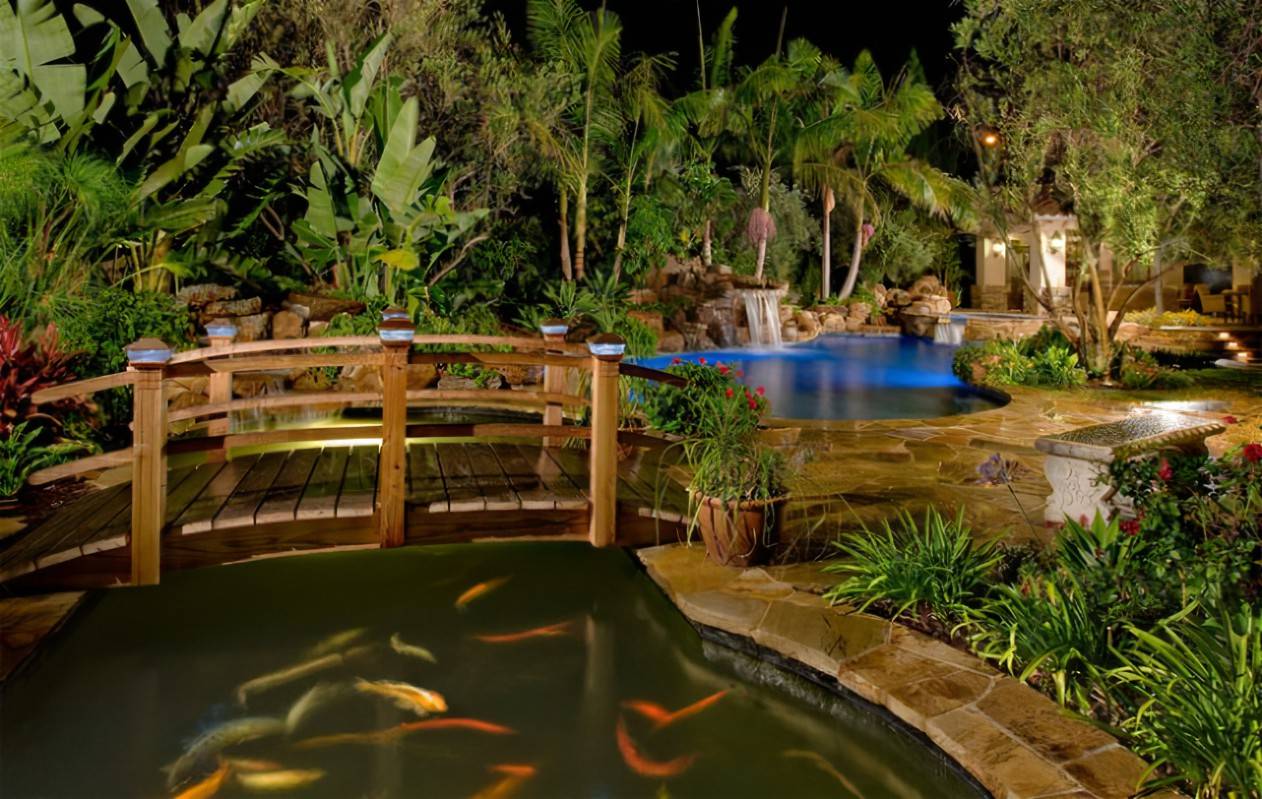 Fascinating Pool Bridge Ideas