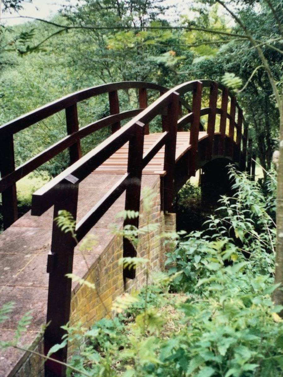 Backyard Garden Bridge Ideas