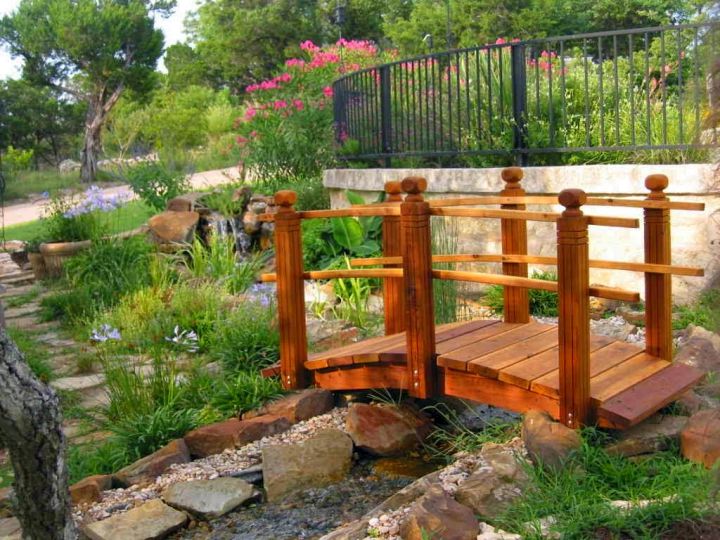 Backyard Garden Bridge Ideas