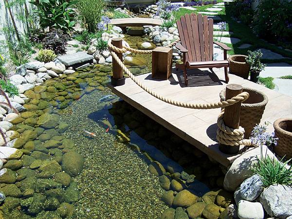 Wonderful And Varied Garden Bridge Designs