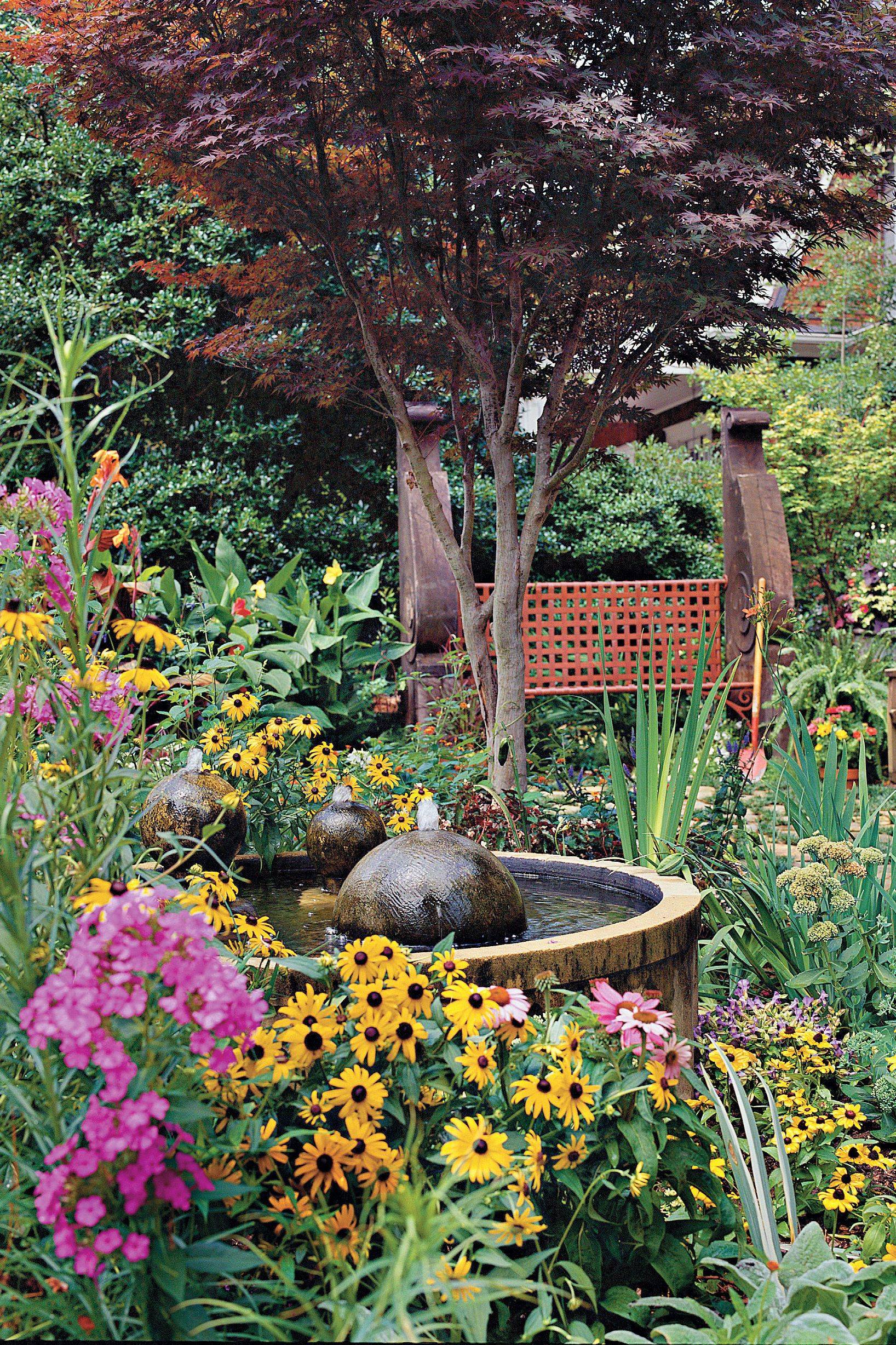 Fascinating Small Backyard Gardening Ideas