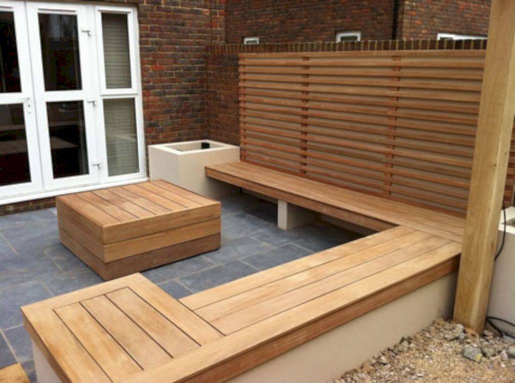 Outdoor Corner Bench Ideas