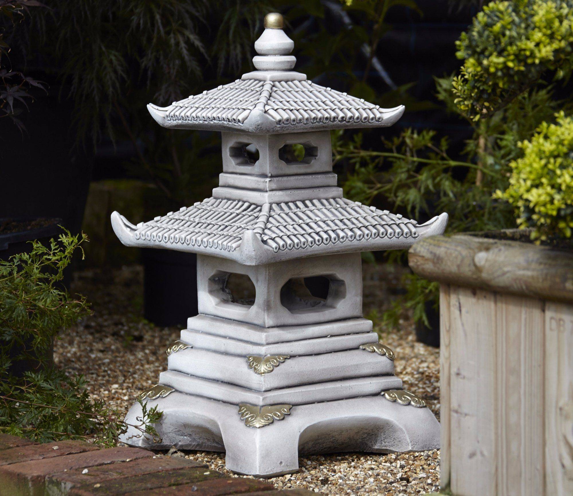 Pagoda Concrete Garden Decor Statue