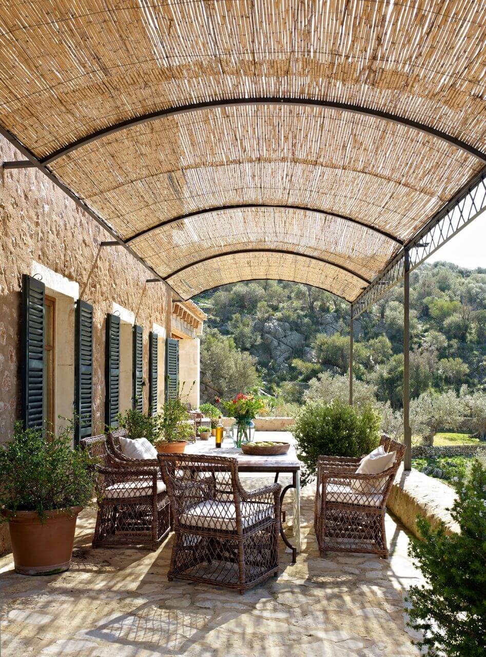 Wonderful Outdoor Room Backyard Pergola Design Ideas