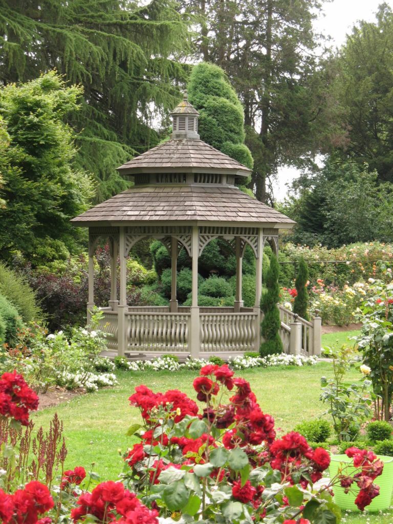 Pergola Garden Small Garden Design