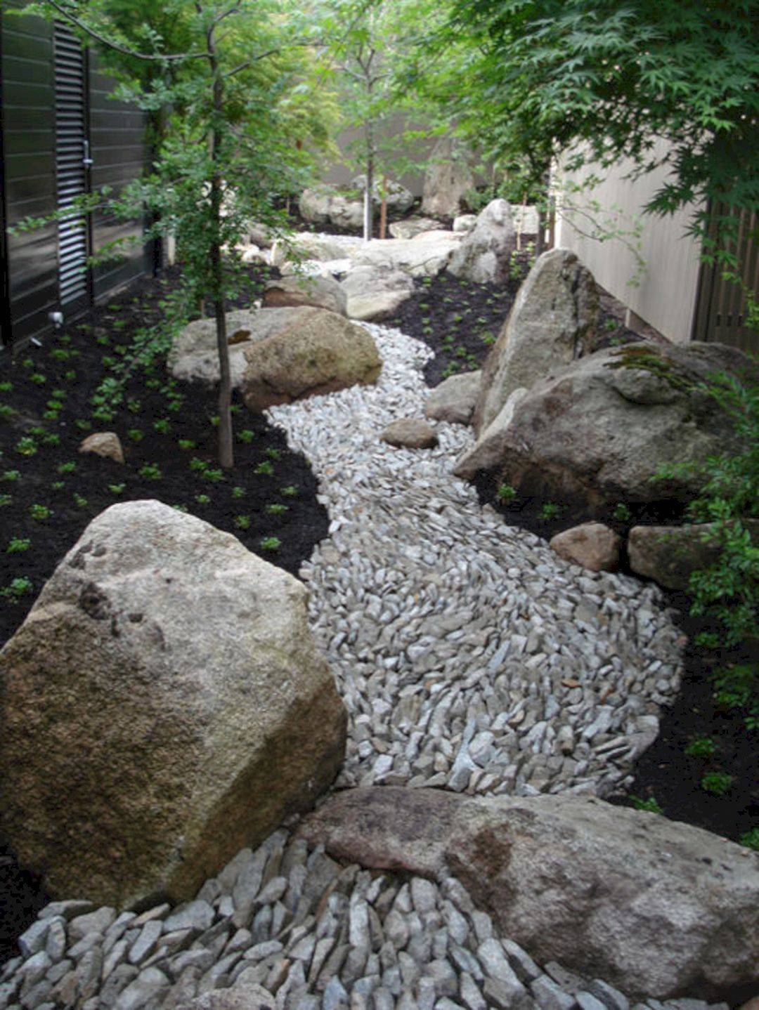 Beautiful Dry River Backyard Landscaping Ideas