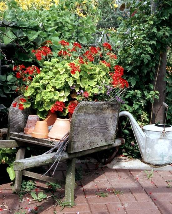 Southern Garden Flea Market Style Garden Ideas