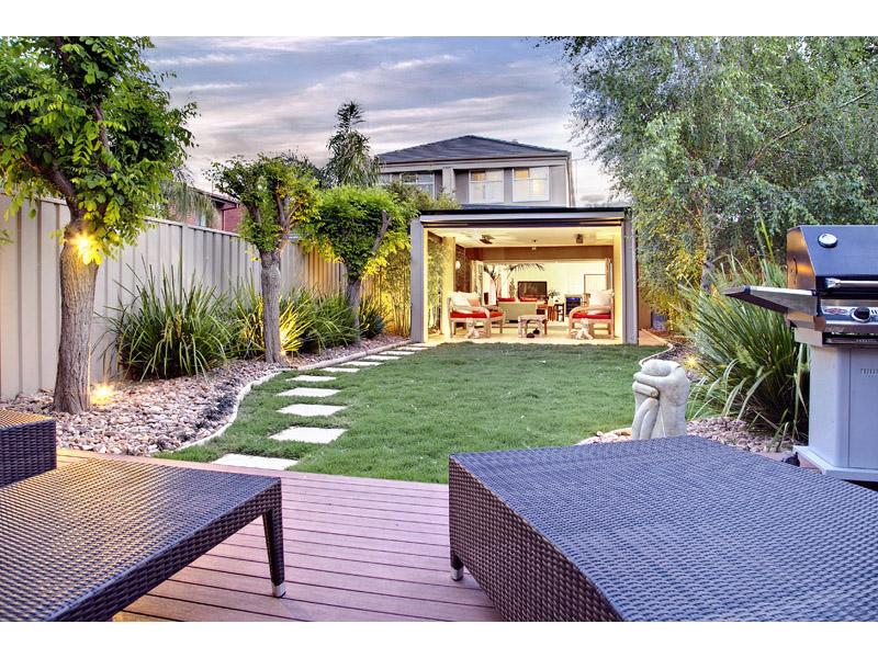 Beautiful Front Yard And Backyard Landscaping Ideas