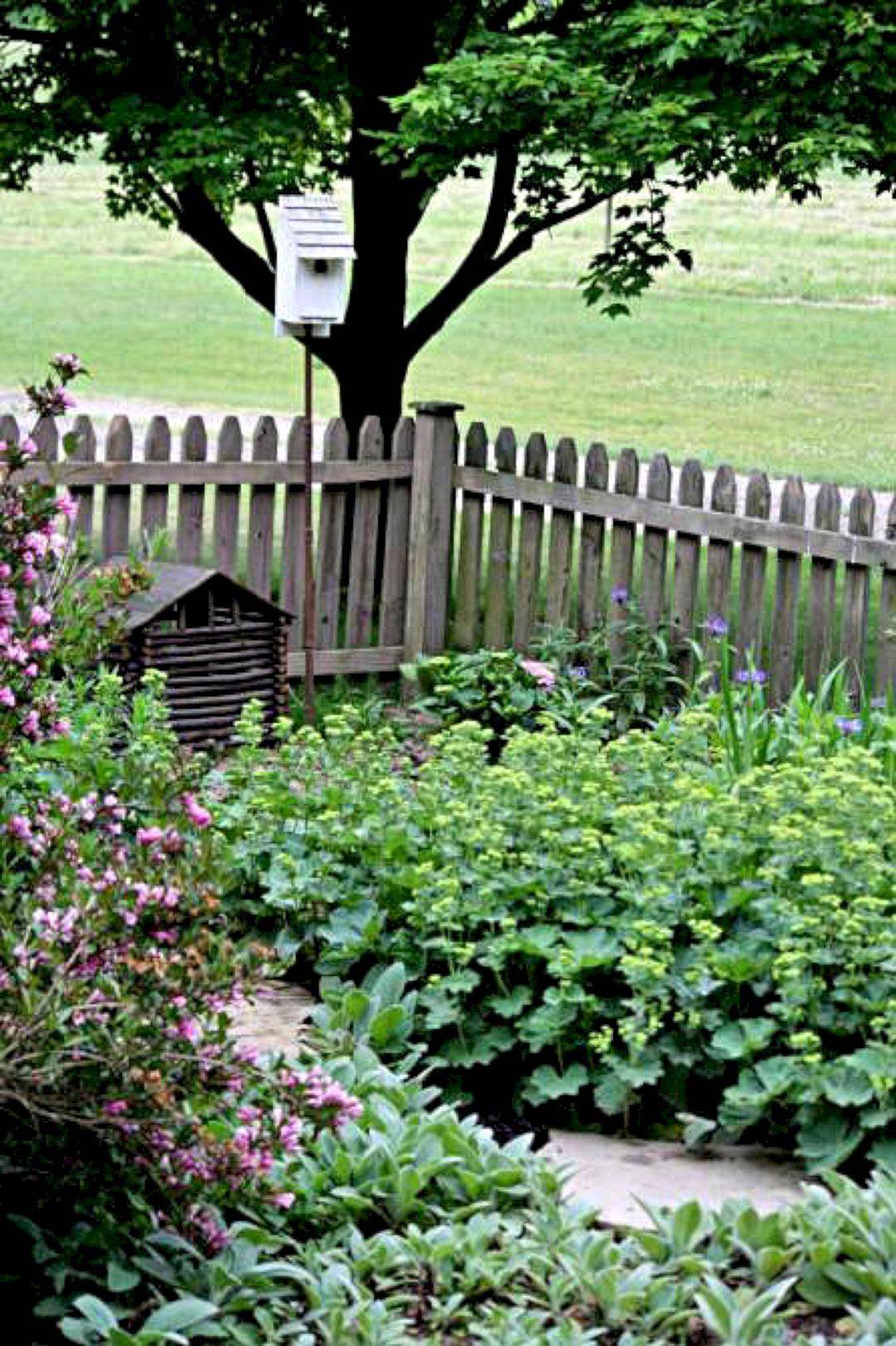 Colonial Garden Landscape Designs Homeid