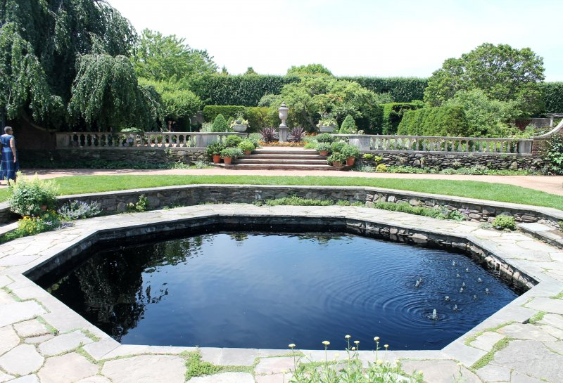 English Walled Garden Derrickandmelisa