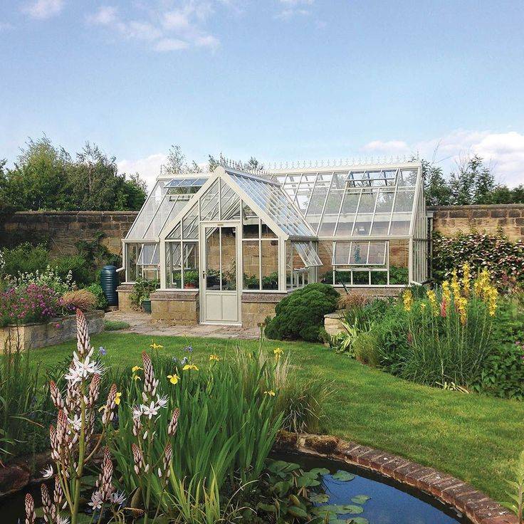 Luxurious And Outrageous Greenhouse Designs