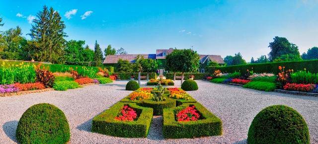 Niagara Falls Botanical Gardens Ontario