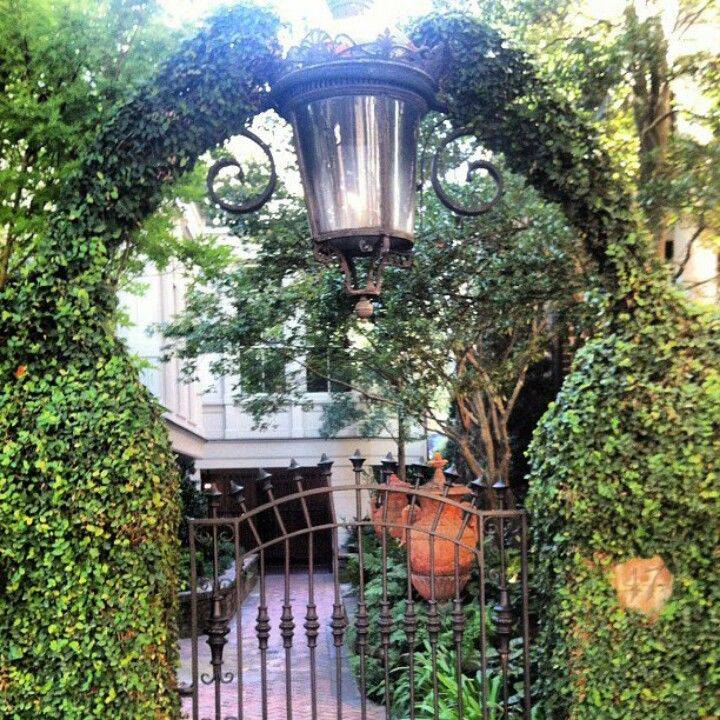 Savannahs Secret Gardens