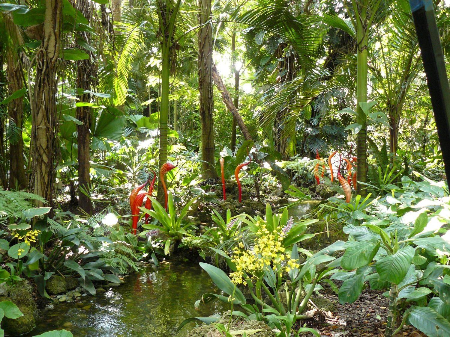 University Of Leicester Botanic Garden Places To Go Lets Go With