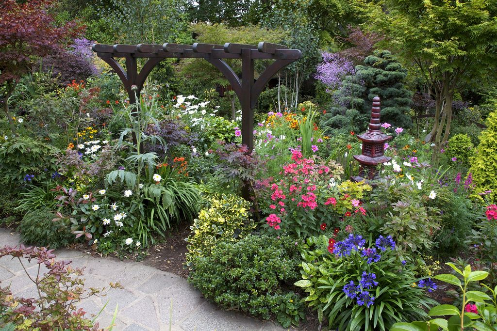 Flower Bed Layouts