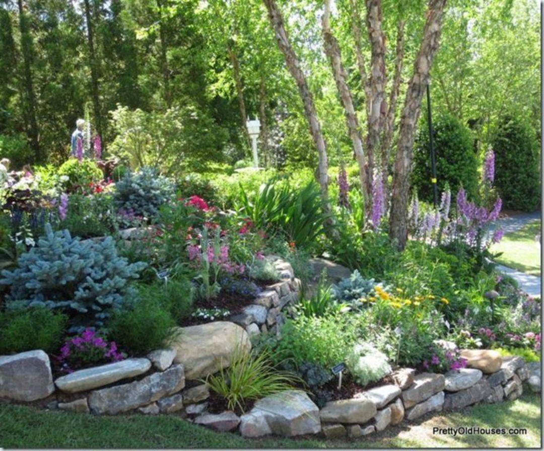 Gardens Hillside Landscaping