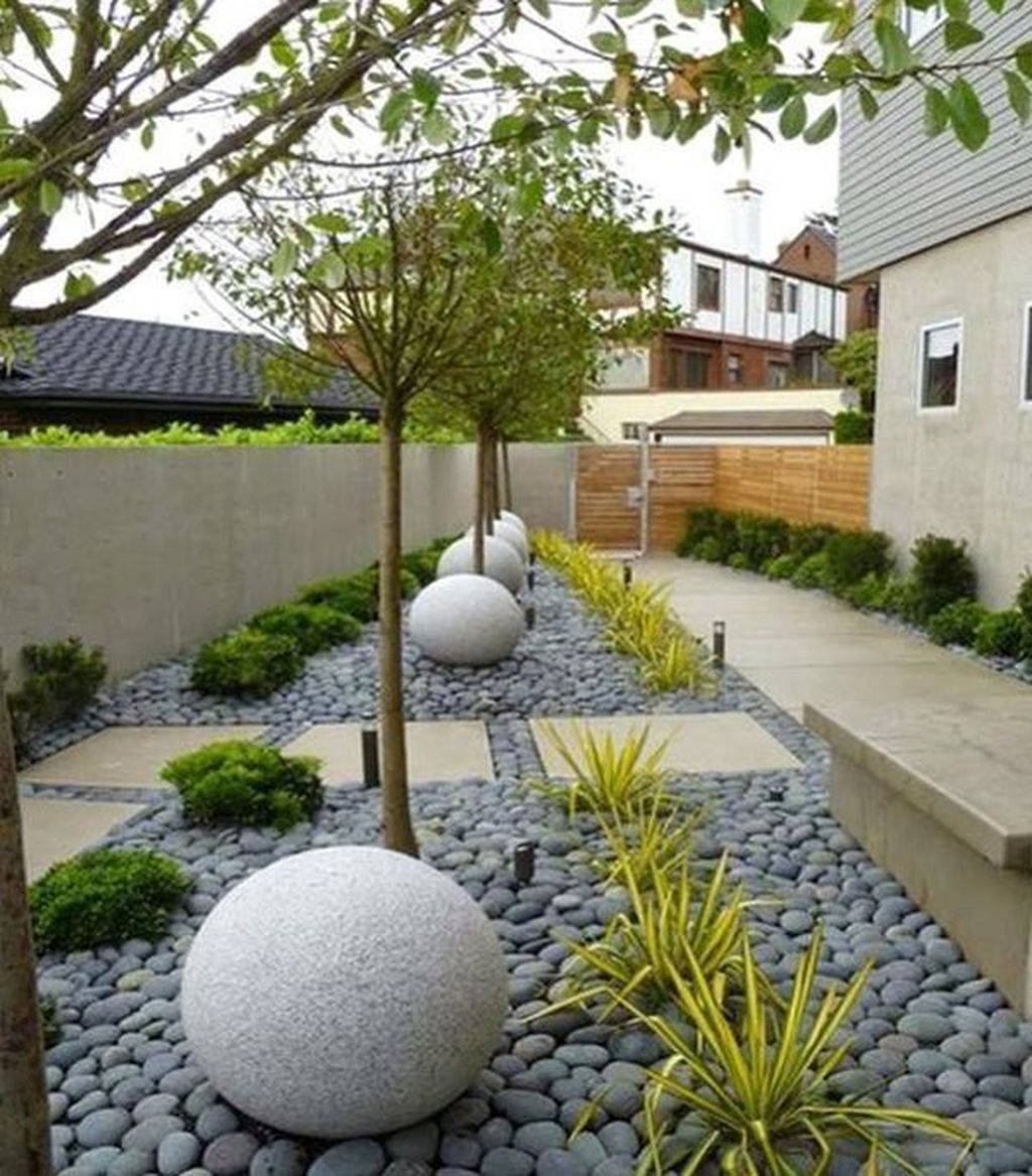 Minimalist Garden Style