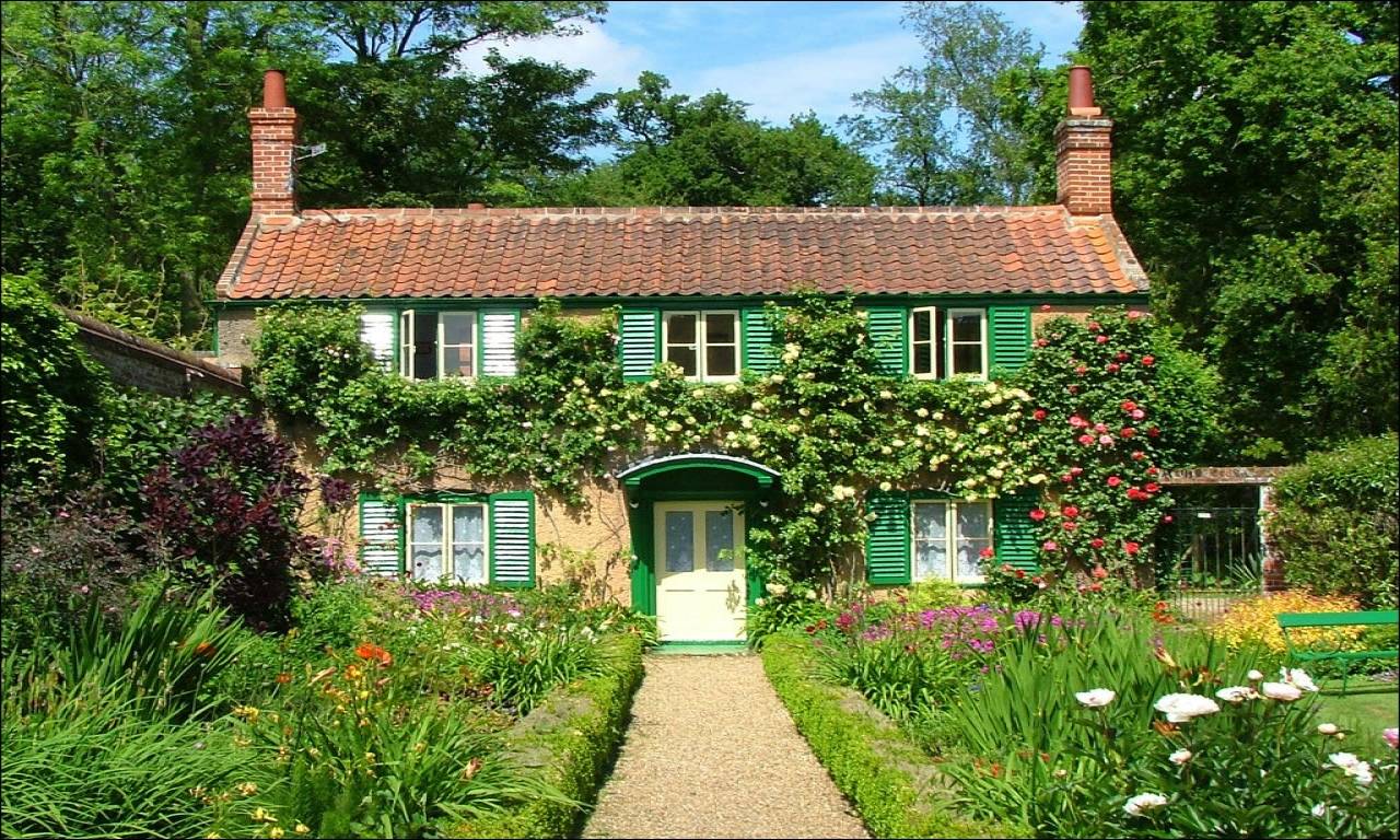 Low Cost Rustic Garden Features