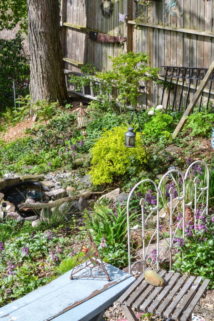 Inspiring Rustic Garden Gates Design