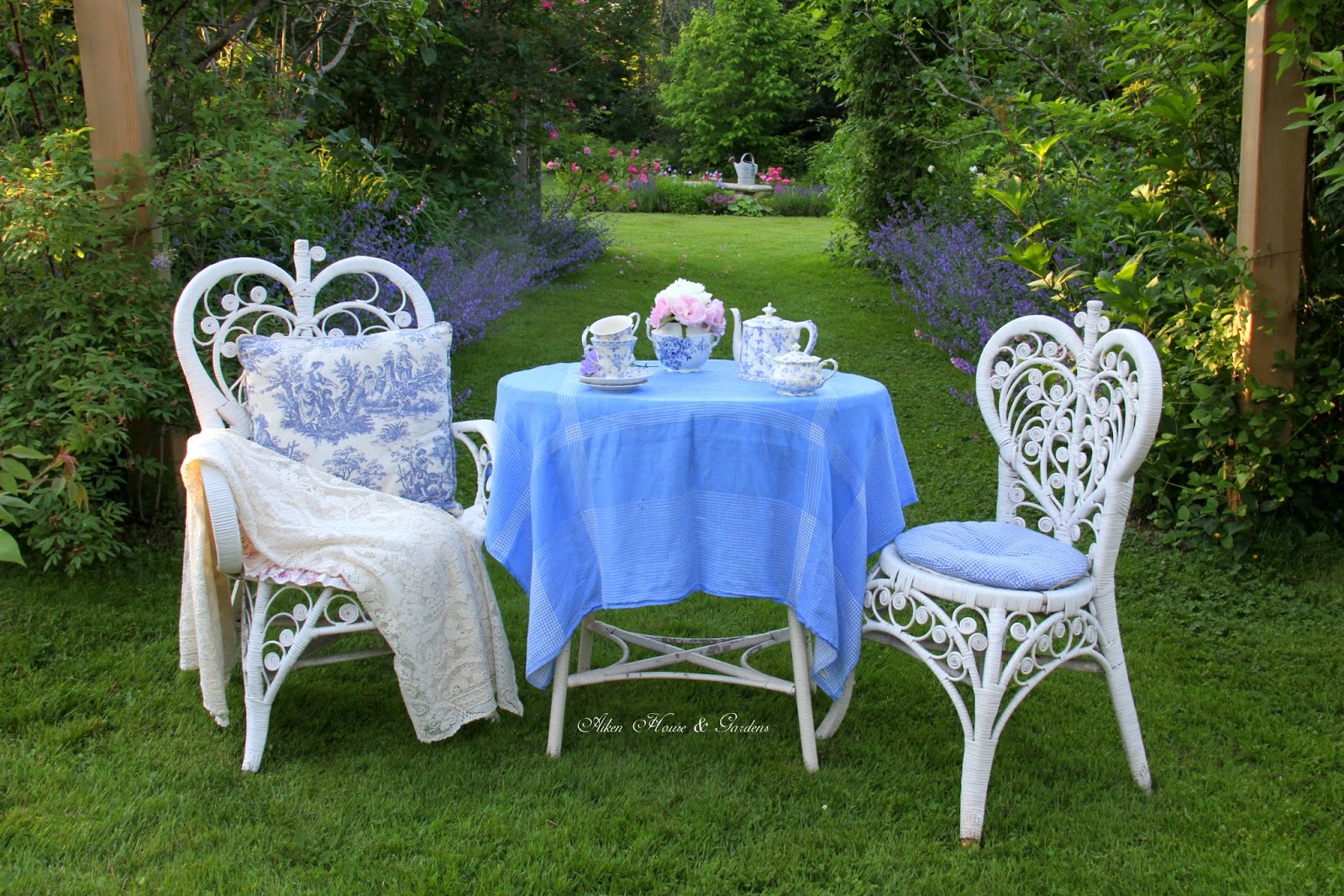 A Victorian Garden Tea