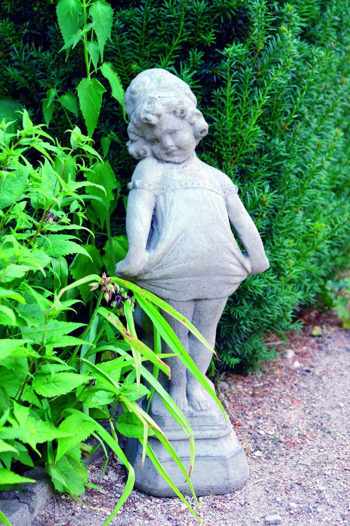 Vintage Garden Statue Statuary Holloways Garden Antiques
