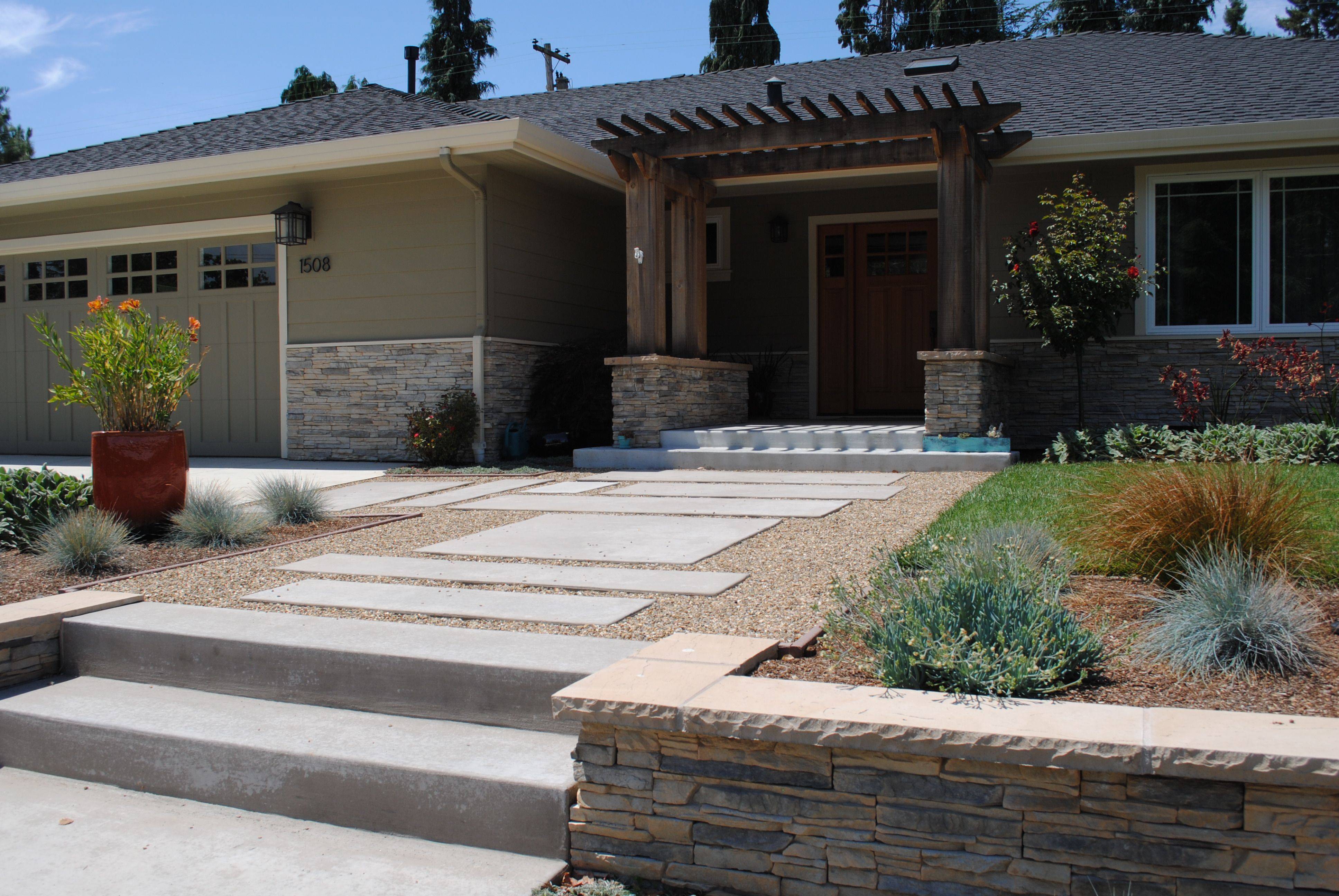 Beautiful Front Yard Retaining Wall Ideas Perfect