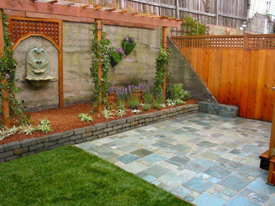 Backyard Retaining Wall Ideas