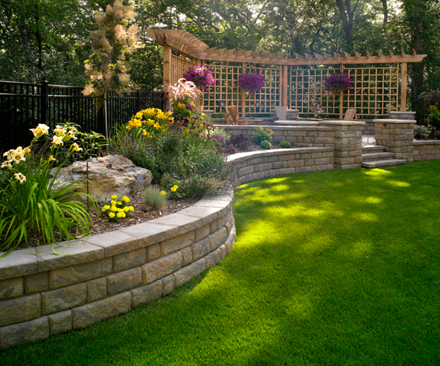 Backyard Retaining Wall Ideas